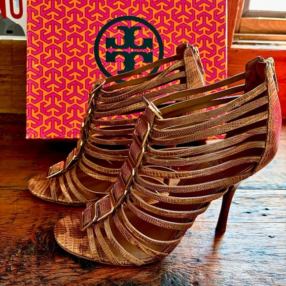 Tory Burch Tan Heels with Gold Buckles - Picture 6 of 6